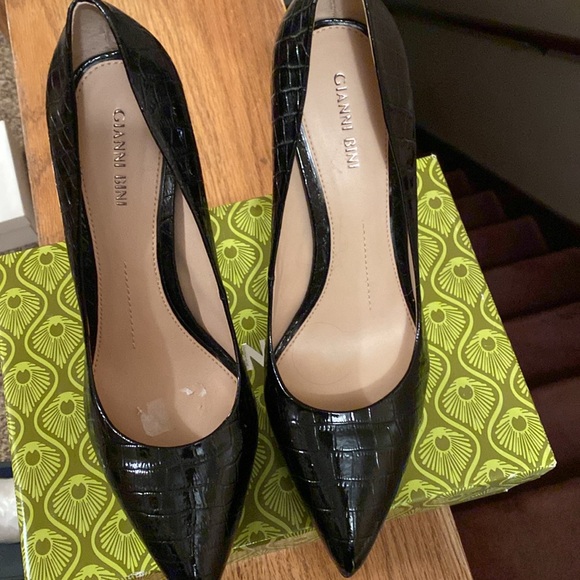 Black patent leather platform pumps - Picture 2 of 6